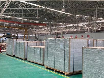 Automatical production line for aluminum honeycomb sandwich panels